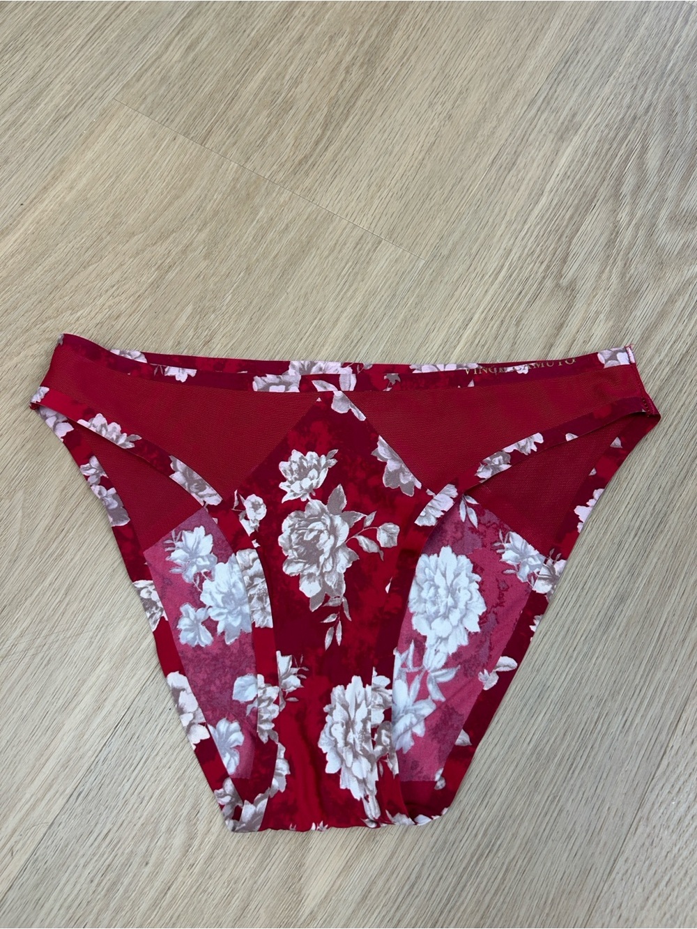 Vince Camuto No Show Floral Bikini Panty S